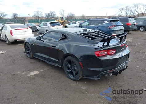 2021 Chevrolet Camaro Rwd Lt1 из США, поврежденный, VIN 1G1FF1R77M0141497